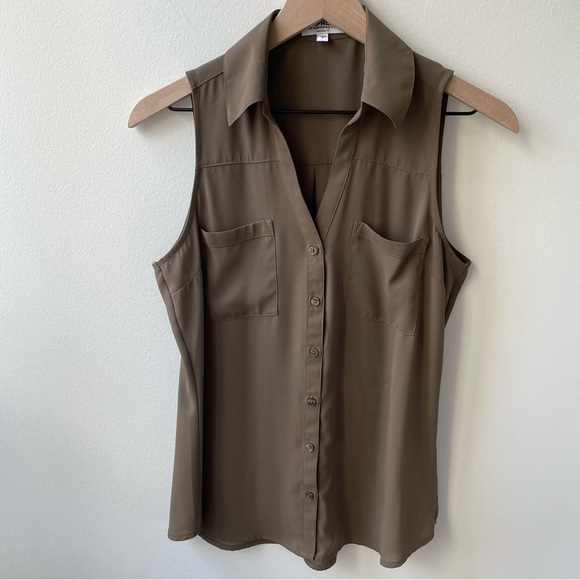 Express Tops - Express Olive Green Sleeveless Button-Up Portofino Shirt, Women’s Small